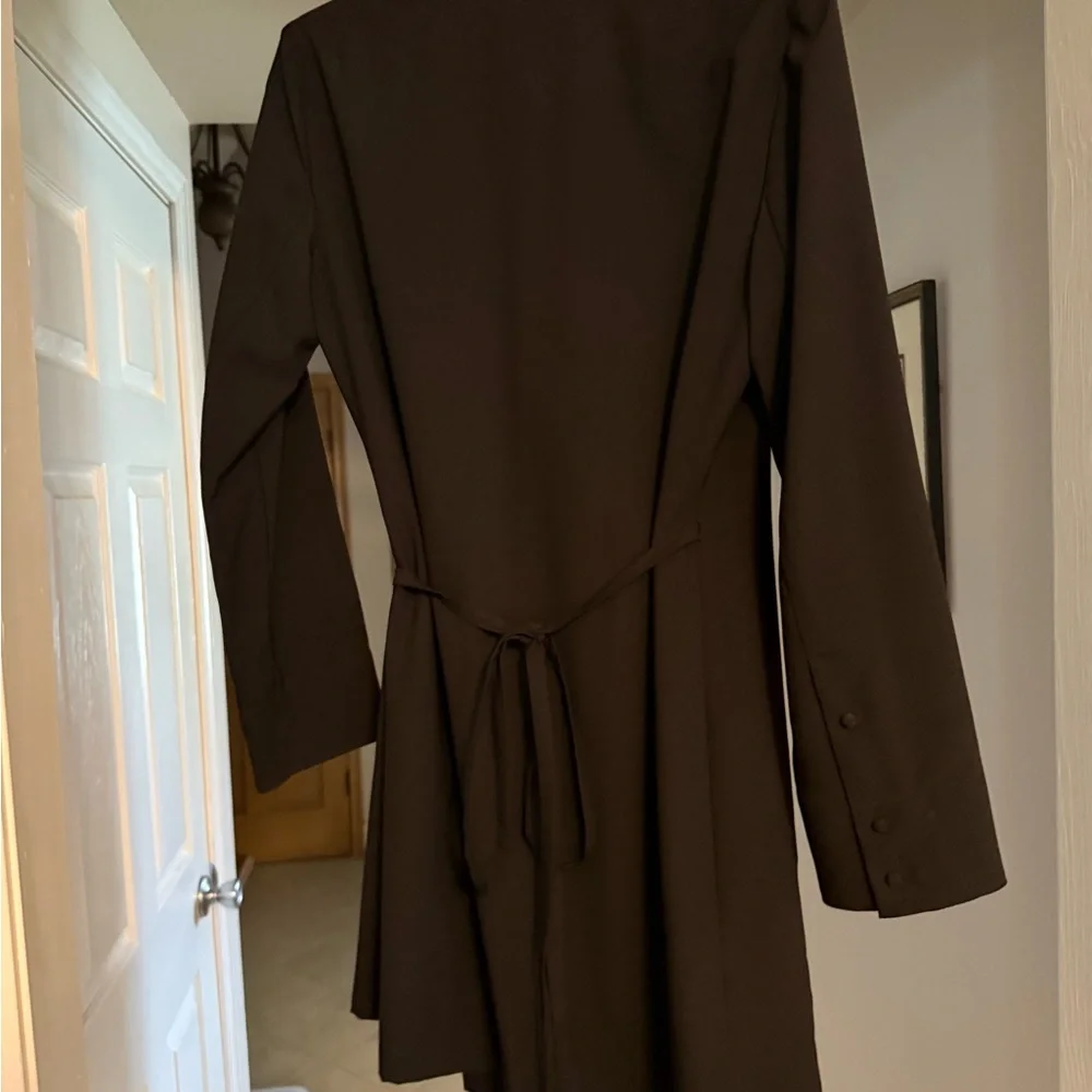 Gianni Bini Elegant Black Wrap Mini Dress Notched Collar Long Sleeve Size 8 - Picture 2 of 5